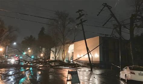 Record Breaking Storm Leaves Over 100000 Sacramento Residents Without Power