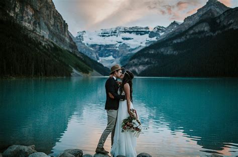 25 Jaw Dropping Spots That Will Make You Want to Elope | Green Wedding