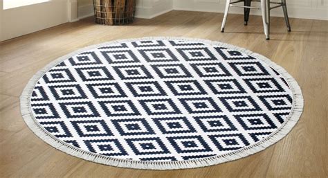 Check spelling or type a new query. How To Measure Carpet Size | Good Carpet Guide