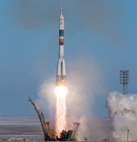 Soyuz Rocket Braves Freezing Temperatures Sends Next