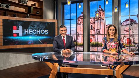 Los mejores contenidos de entretenimiento, deportes, espectáculos y noticias. TV Azteca Broadcast Set Design Gallery