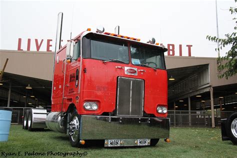 Peterbilt Cabover Truck Photo Gallery