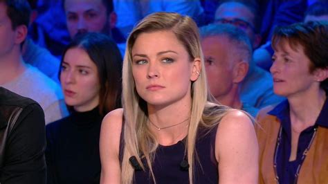 Laure Boulleau Canal Football Club Canal Le Les Caps De Toma