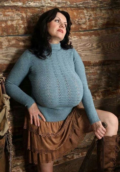 Milena Velba Cool Sweaters Sweaters For Women Mature Fun Curvy Women Fashion Womens Fashion