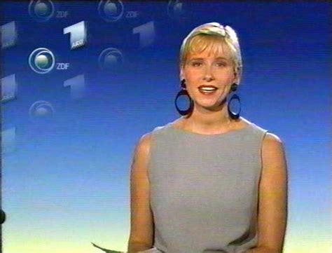 Deutsche Tv Ansagerinnen Andrea Kiewel August 1992 Ard Tv Ansage Kiwi