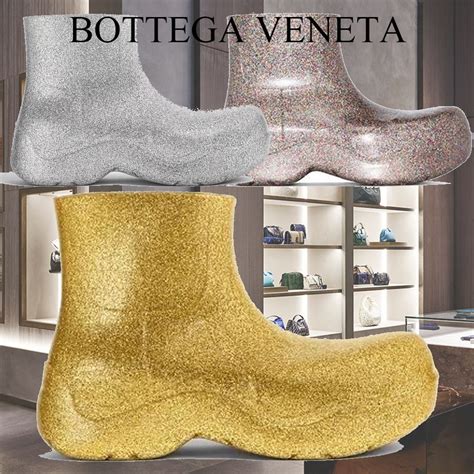 【トにレスポ】 新作bottega venetaパドルラバー アンクルブーツ 3色 bottega veneta ショートブーツ・ブーティ 82571813 ですべて