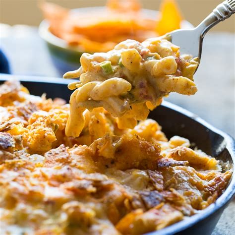 Stir in chicken, next 4 ingredients, and hot cooked pasta until blended. King Ranch Mac and Cheese - Spicy Southern Kitchen