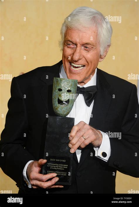 Actor Dick Van Dyke Appears Backstage With His Life Achievement Award At The 19th Annual Sag