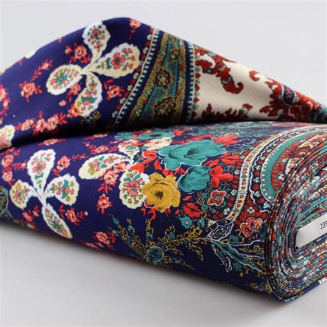 French terry paars paisley - Driessen Stoffen | Stoffen, Paisley, Paars