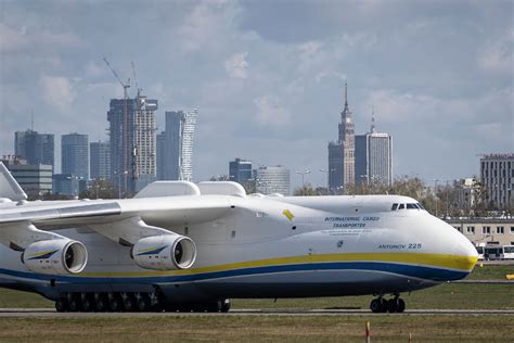 Largest Plane Built Destroyed Ukraine Foreign Minister Says