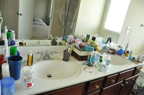 6 Easy Ways To Clear Out Bathroom Clutter This Weekend Clear The
