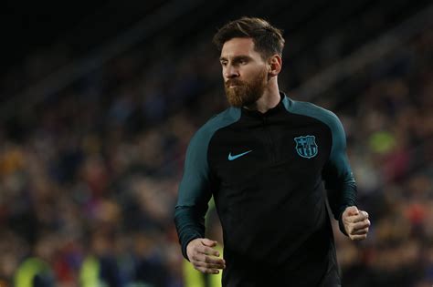 Why Lionel Messi Could Block Manchester United Signing Summer Target