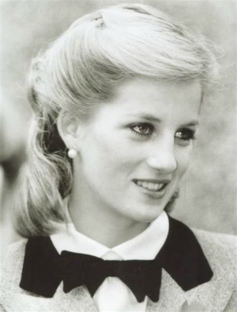 Remembering Diana 20 Iconic Pictures Of The Princess Of Wales Who