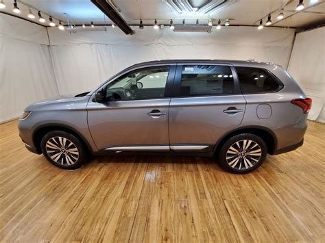 The 2019 mitsubishi outlander sport ranked #16 in subcompact suvs. New 2019 Mitsubishi Outlander ES FWD 4D Sport Utility