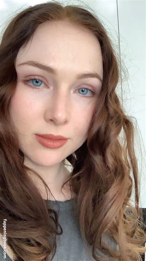 Molly Quinn Nude Onlyfans Leaks Fappening Fappeningbook