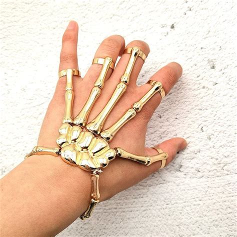 Punk Wristband Skull Fingers Halloween Handmade Exaggeration Metal Skeleton Bone Joint Hand