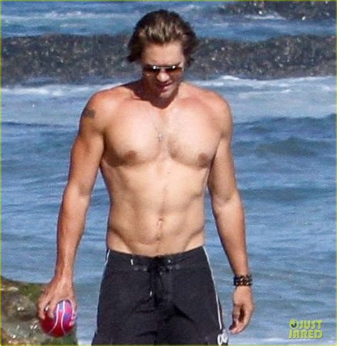 Chad Michael Murray Looks So Hot In These New Shirtless Beach Photos Photo Bikini