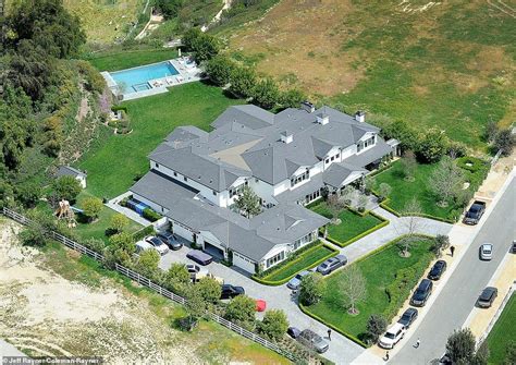 Kardashains Real Estate Aerial Photos Reveal Kim Kourtney Khloe
