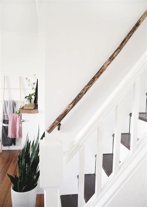 Mountain laurel is a common tree to use for branch railing due to its strength, durability and intricate natural shapes. DIY Branch Handrail - How to Make a Handrail from a Branch