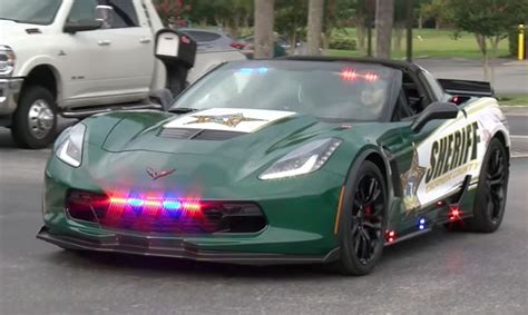 Video Florida Sheriff Unveils New C7 Corvette Z06 Police Car Donated By A Local Felon