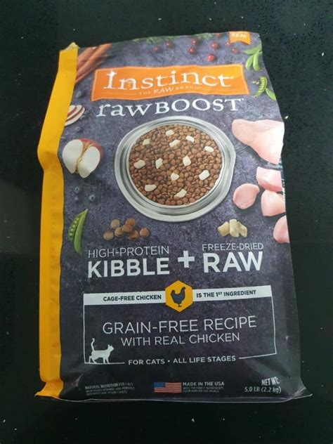Instinct gives your pet the benefits of raw nutrition. Instinct Raw Boost Grain Dry Cat Food, Pet Supplies, For ...