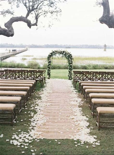 14 Of The Sweetest Ways To Style Your Wedding Aisle Modern Wedding