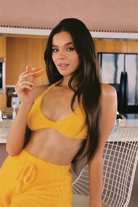 See Hailee Steinfeld And Frankies Bikinis New Collection Popsugar