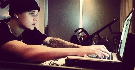 justin bieber new music revealed after late night twitter session mirror online