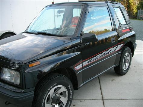 1992 geo tracker 4x4 Outside Nanaimo, Parksville Qualicum Beach - MOBILE