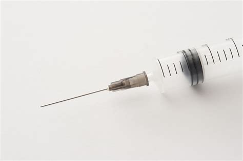 Free Stock Photo 12955 Close Up Of Syringe And Needle Freeimageslive