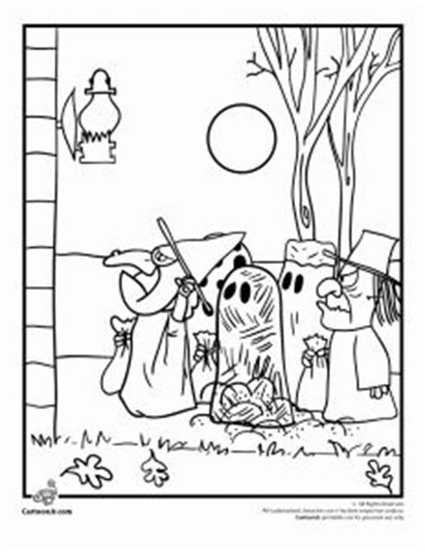 Print as many black and white simple coloring page for december as you like from our pack with 10 different coloring sheets to choose from. Charlie Brown coloring page from Peanuts category. Select ...
