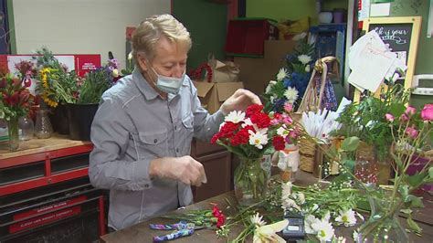 Dallas Florist Works To Arrange Not Just Flowers But Also Hearts