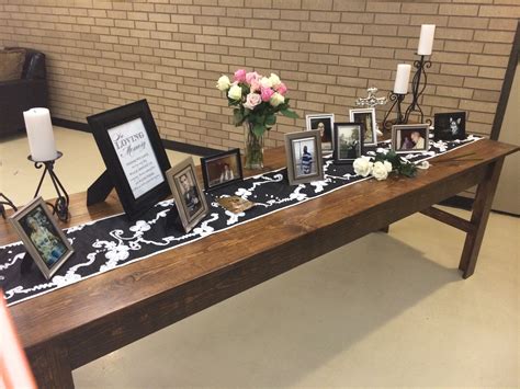 In Loving Memory Table At A Wedding Awesome So Doing This Memory
