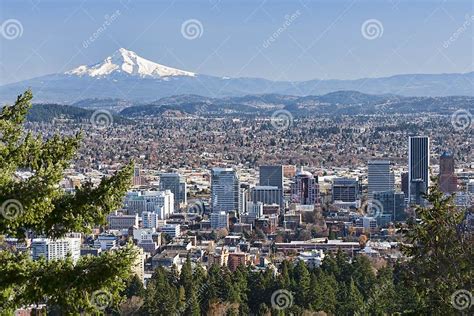 Beautiful Vista Of Portland Oregon Stock Photo Image Of Pacific