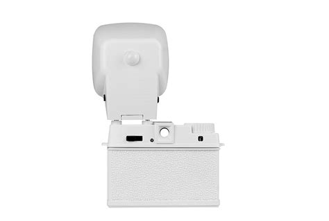 Lomography Introduces Diana Mini Flash Package White SHOUTS