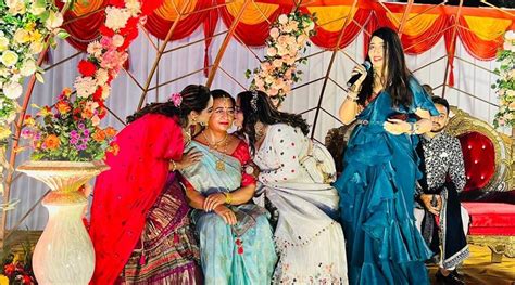 Late Mother Comes Alive At Twin Daughters’ Wedding As Silicon Statue Leaves Brides In Tears