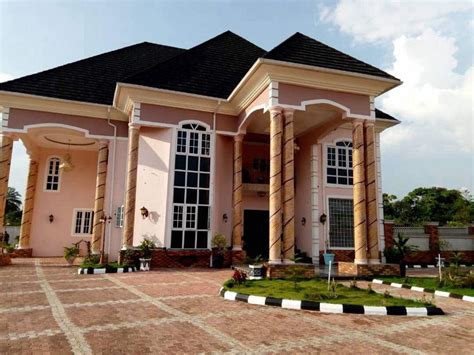 Nigerian Government Demolishes Don Waneys Mansion In Rivers Photos