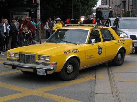 Yellow Toronto Police Cars!! Yes really, they were like this for many