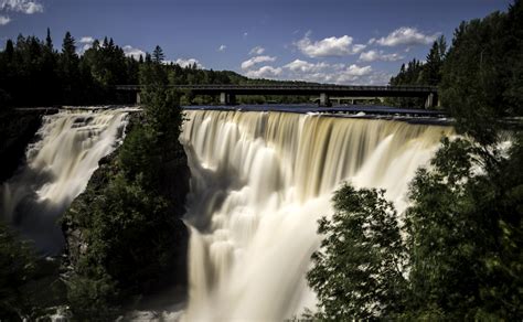 Beautiful Silky Waterfalls At Kakabeka Falls Ontario Canada Image