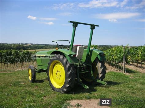 John Deere 100 1965 Agricultural Tractor Photo And Specs