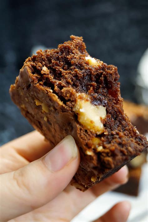 Brownies mit karamellisierten Nüssen CoI