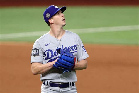 Walker Buehler Stymies Rays To Lead Dodgers To 6 2 Victory In Game 3