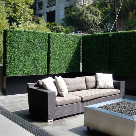28 Mesmerizing Outdoor Privacy Screen Ideas To Steal