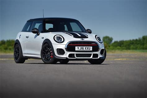 2016 Mini John Cooper Works Challenge Image Photo 22 Of 26