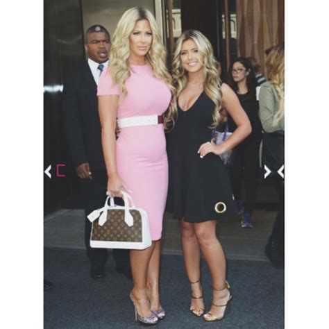 Did Kim Zolciaks Daughter Brielle 18 Get A Boob Job E Online Ca