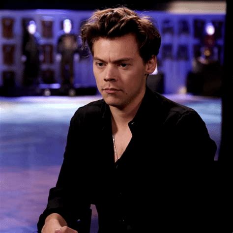 Chelsea Handler Harry Styles Gifs Find Share On Giphy