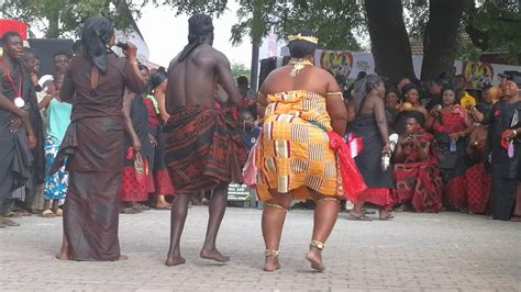 Adowa Dancers At The Manhyia Palace Kumasi Ghana Youtube