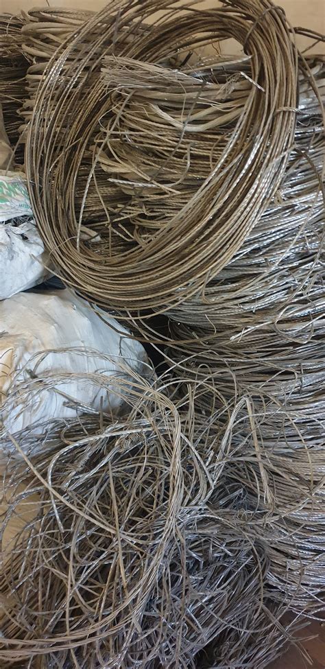 Silver Aluminium Cable Wire Scrap For Melting Karma Metal Importer
