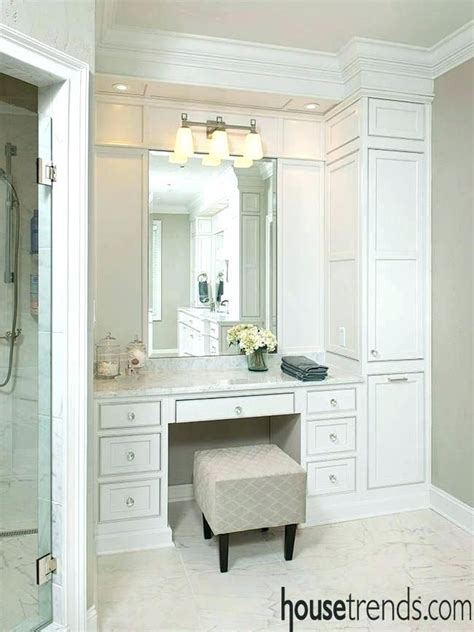 Whether you have tons of space, or are trying to build in custom bathroom cabinets to enhance the storage in a tiny bathroom space, we can create bathroom cabinetry that suits your family's style. built in dressing table ideas - Google Search | Master ...