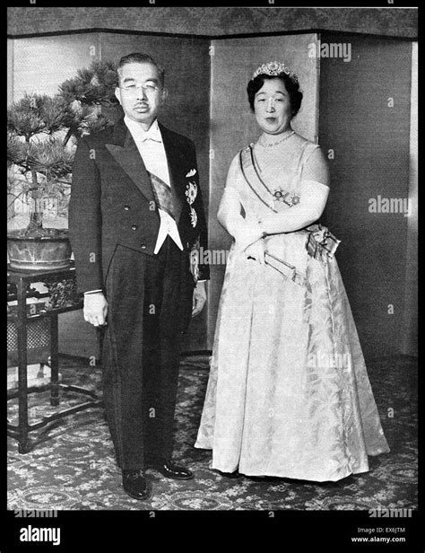 El Emperador Hirohito Y La Emperatriz Nagako De Japón 1956 Fotografía